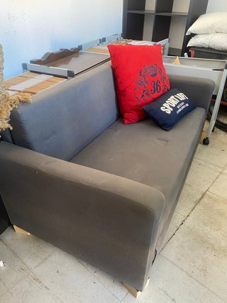 Sofá de 2 plazas gris