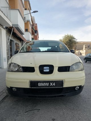 SEAT Arosa 2003
