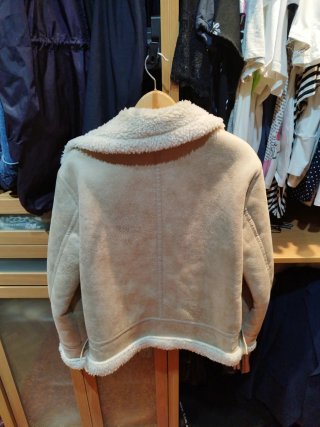 Chaqueta Estilo Aviador Beige negociable