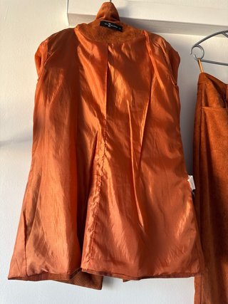 Traje clásico de terciopelo