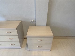 Cómoda y 2 Mesillas de Noche