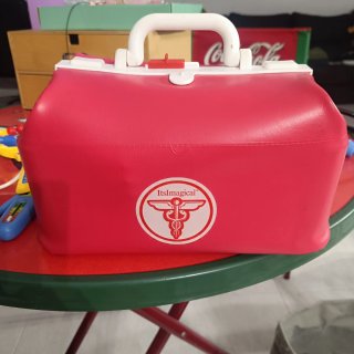 Maletín médico de juguete ItsImagical