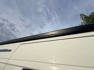 Toldo Fiamma F80s 370 Negro - DAÑO TAPA FRONTAL