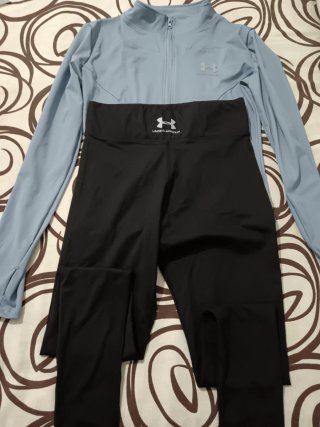Nuovo set sportivo Under Armour per ragazze