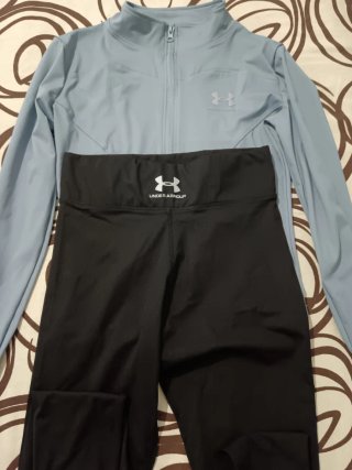 Nuovo set sportivo Under Armour per ragazze