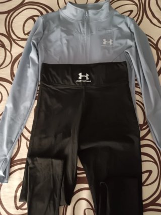 Nuovo set sportivo Under Armour per ragazze