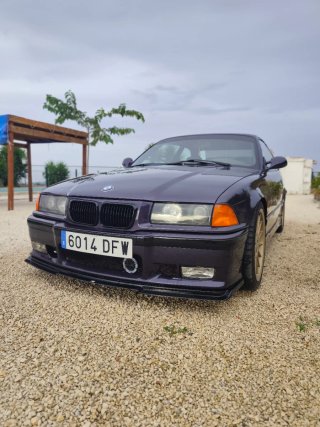 BMW serie 3 E36  1995