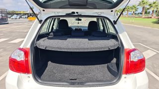 Toyota Auris 2011