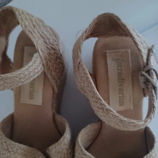 Sandalias de esparto Stradivarius T.37