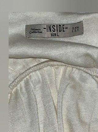 Vestido corto encaje blanco con cinturón...