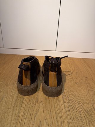 Botines GANT de ante marrón