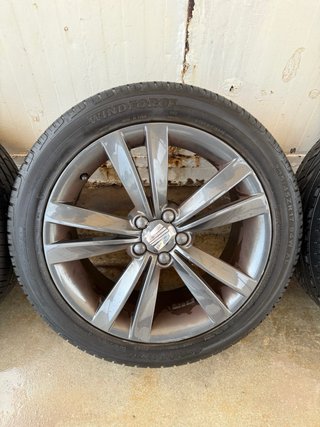 4 Llantas Seat León MK1 FR 2005 Pintadas Gomas nue