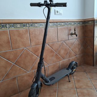 Patinete Eléctrico Xiaomi Essential