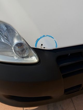 Coche sin carnet blanco