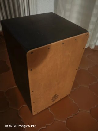 Cajón Flamenco de Madera