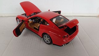 1/18 MODELLO FERRARI F-130 NO BURAGO MEBETOYS