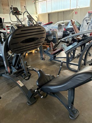 Máquina de gimnasio Panatta
