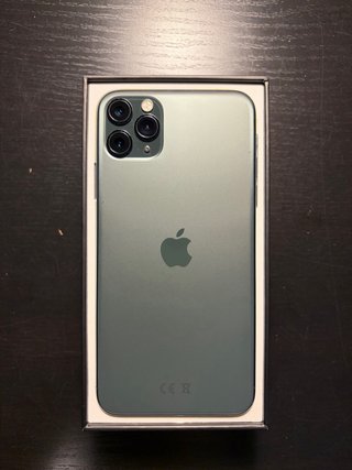 iPhone 11 Pro Max 256GB Verde/Gris