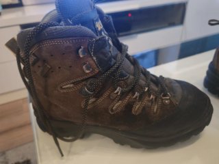Botas de montaña Bestard Talla 42