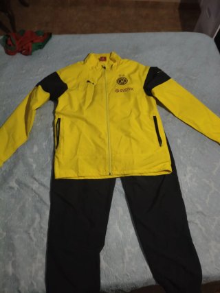 Abbigliamento sportivo da tuta