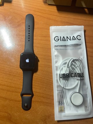Apple Watch Negro con Cargador