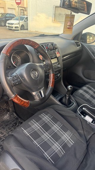 Volkswagen Golf 2009