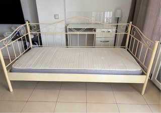 Diván con colchón 90cm