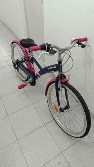 Bicicleta niña B'TWIN rosa y azul
