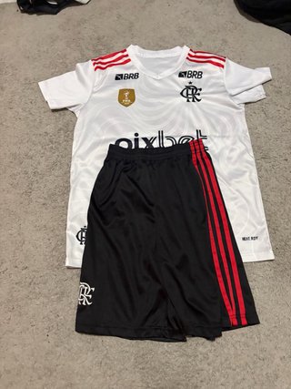 Completo calcio Flamengo nuovo