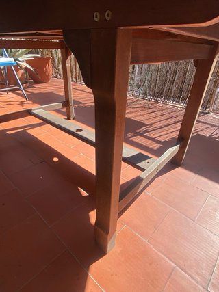 Set da giardino in legno di teck con tavolo