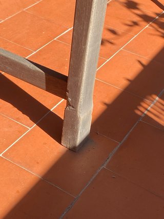Set da giardino in legno di teck con tavolo