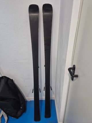 Esquís Elan Speedwave 10