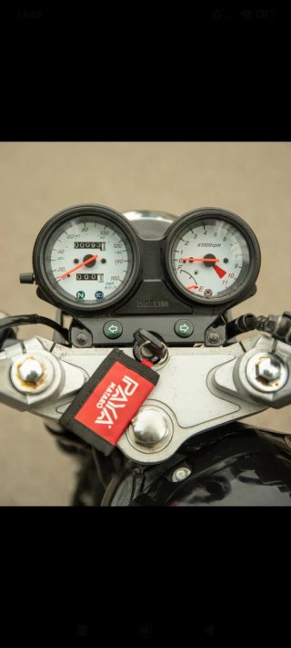 Moto Daelim Roadwin 125 Negra carnet A1