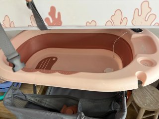 Bañera y cambiador bebé como nuevo