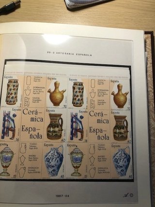 Colección de sellos de España 1983-1989