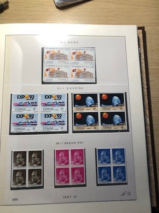 Colección de sellos de España 1983-1989