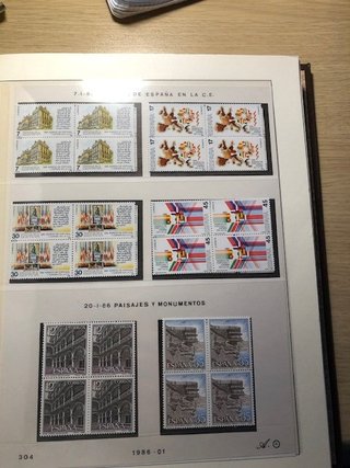 Colección de sellos de España 1983-1989