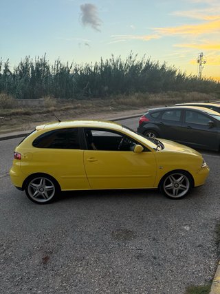 SEAT Ibiza 2003