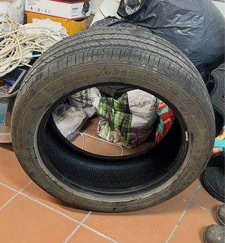 Rueda de coche 235/50 R18 97V