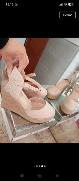 Plataforma beige talla 40 a estrenar