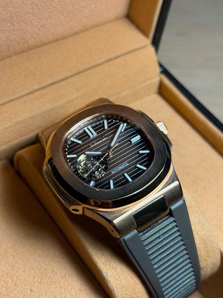 Reloj Seiko Mod Nautilus Open Heart 41mm