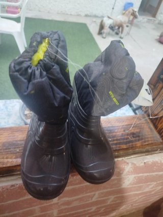 Botas de Nieve para Niño nuevas con etiqueta n30