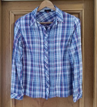 Camisa cuadros.