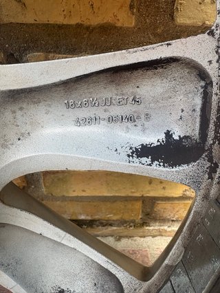 Llanta Aluminio Toyota 205/55R16