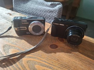 2 Fotocamere Panasonic Lumix per pezzi di ricambio