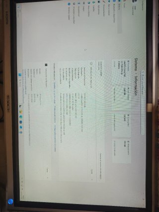 Dell Vostro 3268 d13s W11 8GB RAM 120GB SSD