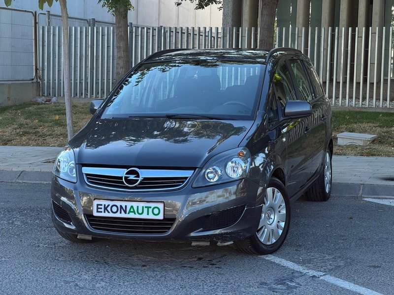 Opel Zafira 1.6 16v Family 2013