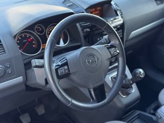 Opel Zafira 2013