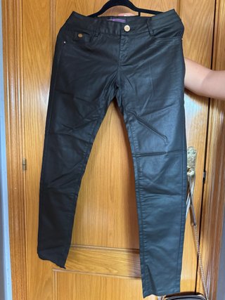 Pantalones de cuero negros Megusto Talla 36