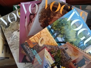 Lote 4 revistas  Vogue complementos